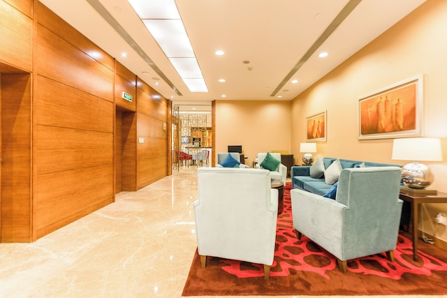 オークウッド レジデンス上海 (上海奥克伍徳華庭服務公寓)