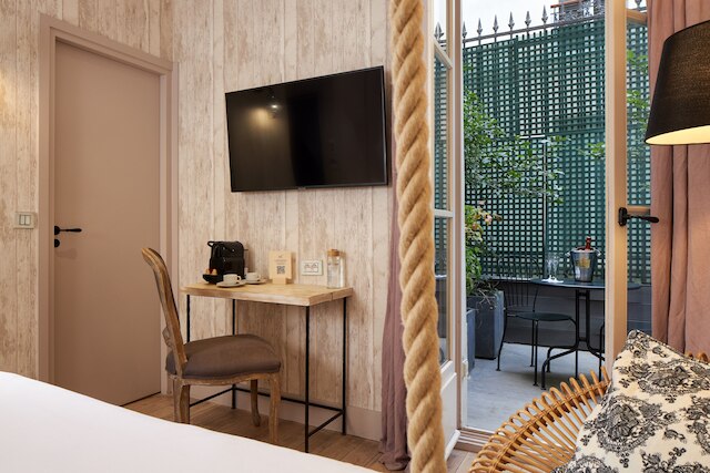 レ プリュム オテル パリ