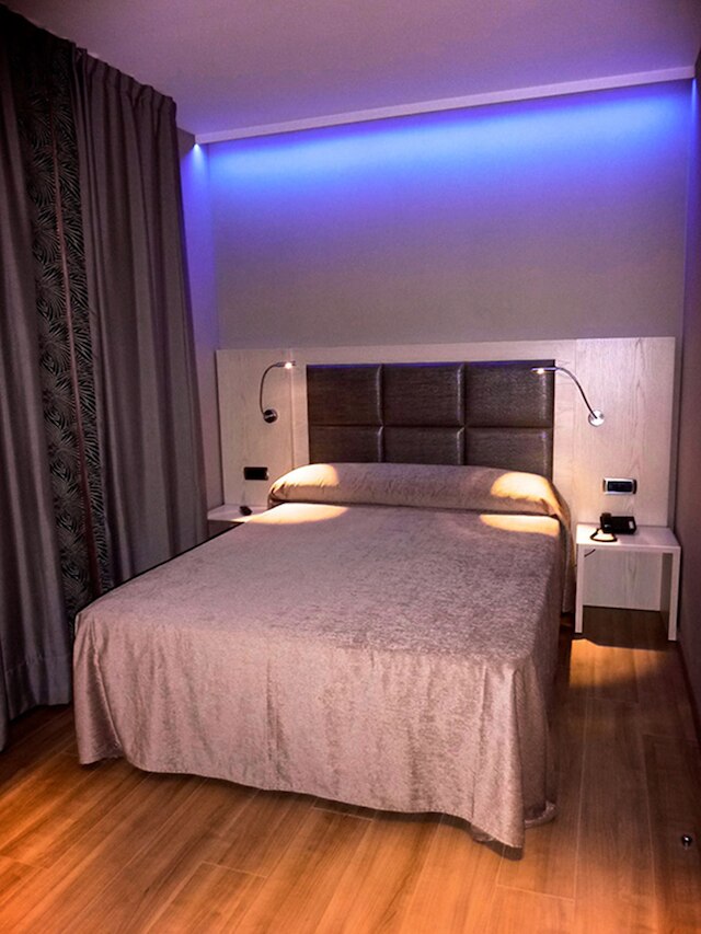 ホテル バルセロナ ハウス