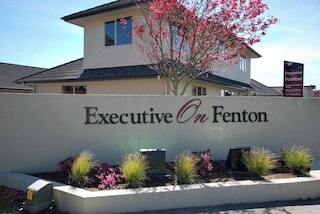 エグゼクティブ オン フェントン