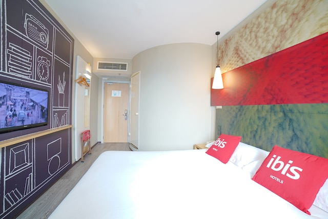 イビス成都科華ホテル (宜必思成都科华中路酒店)