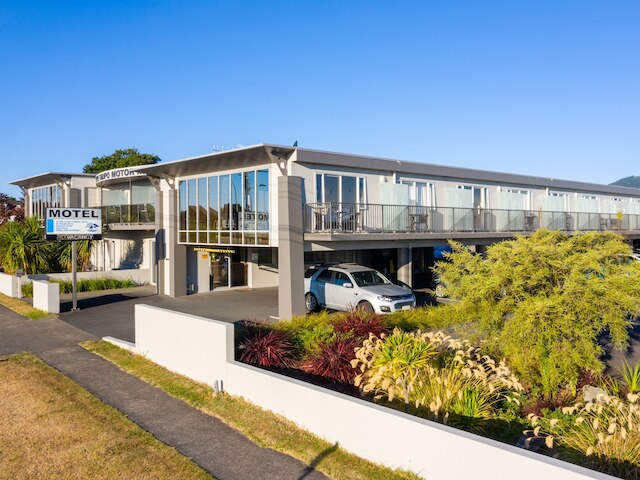 レイク タウポ モーター イン