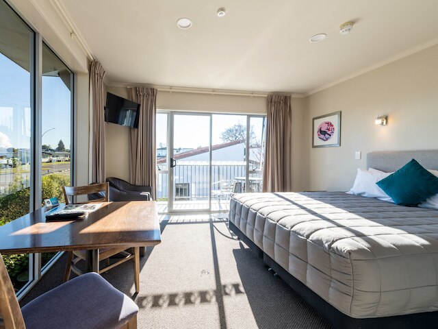 レイク タウポ モーター イン