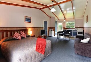 フェアリー スプリングス モーテル