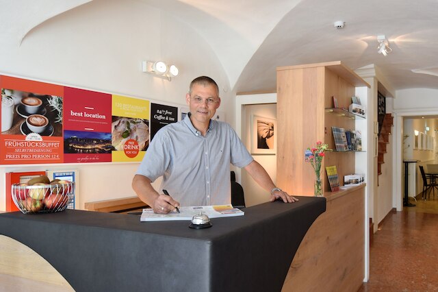 ホテル クローネ 1512