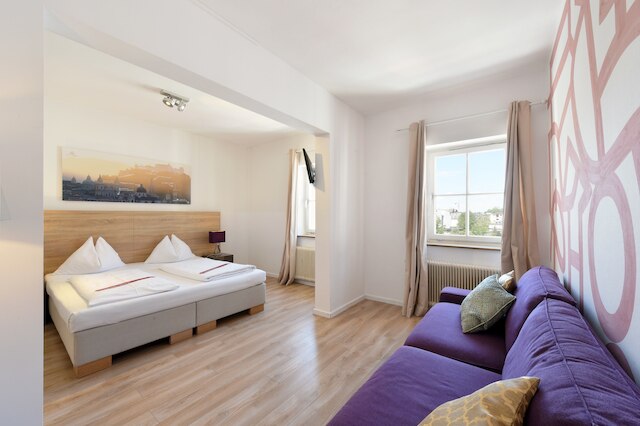 ホテル クローネ 1512