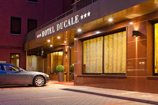 ホテル ドゥカーレ