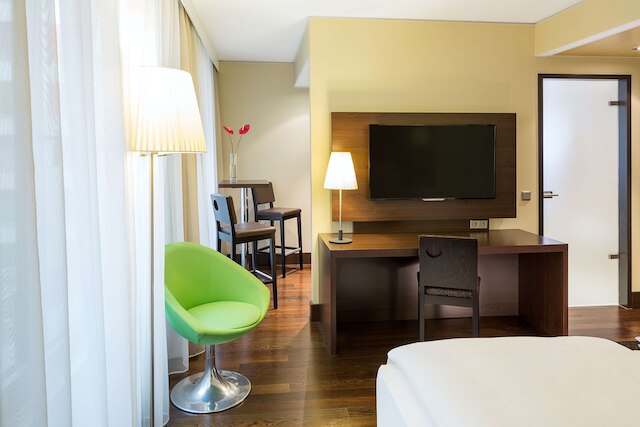 NH コレクション ドレスデン アルトマルクト