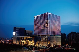 ヒマラヤス ホテル 上海 (上海卓美亜喜瑪拉雅酒店)