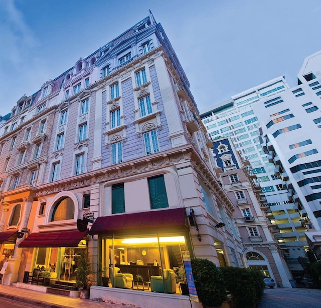 キングストン スイーツ バンコク