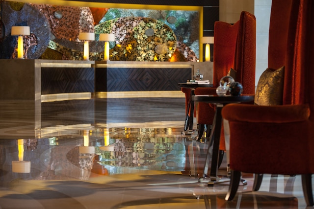 ルネッサンス 上海 プートゥオ ホテル (上海明捷萬麗酒店)