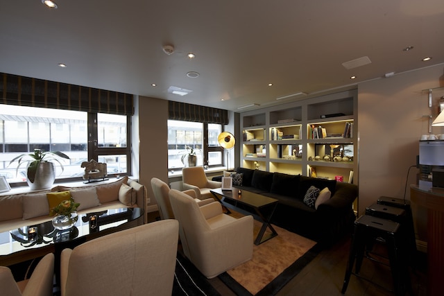 ホテル ファビアン