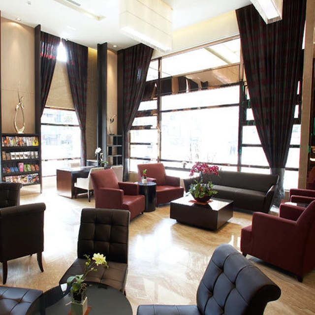 フーロン 台北 イースト (福容大飯店台北二館)