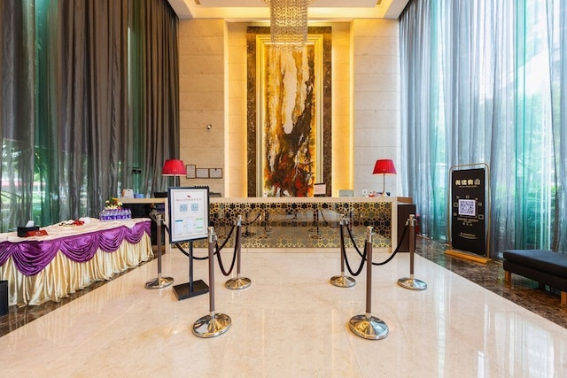 リーデン ホテル 広州 (礼頓酒店広州)