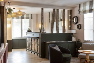 ホテル バスティーユ スペリア