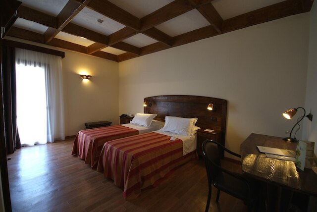 ウナ ホテル レジーナ