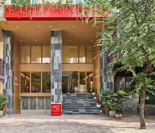 スカイ・ジェム・ホテル - ベン・タン