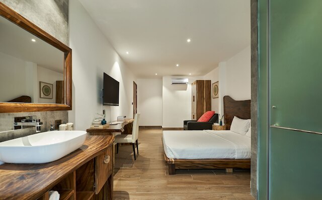 スカイ・ジェム・ホテル - ベン・タン