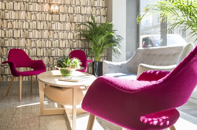 オテル デゼクリヴァン