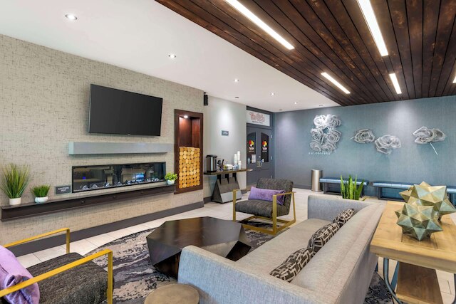 アイデン バイ  ベストウェスタン サウス リノ