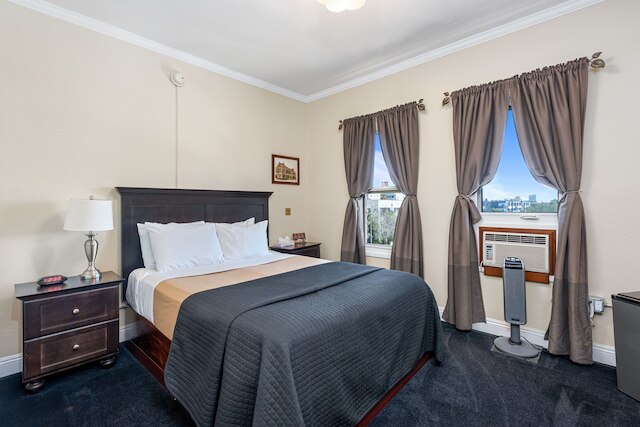 ハリウッド ヒストリック ホテル