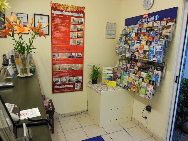 アシュレ キャメロット アームス モーター ロッジ