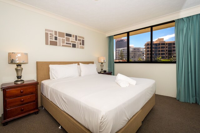 ブレーカーズ ノース アブソリュート ビーチフロント アパート