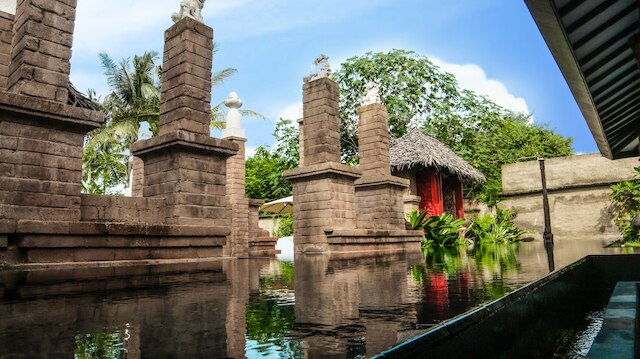 ホテル トゥグ ロンボク