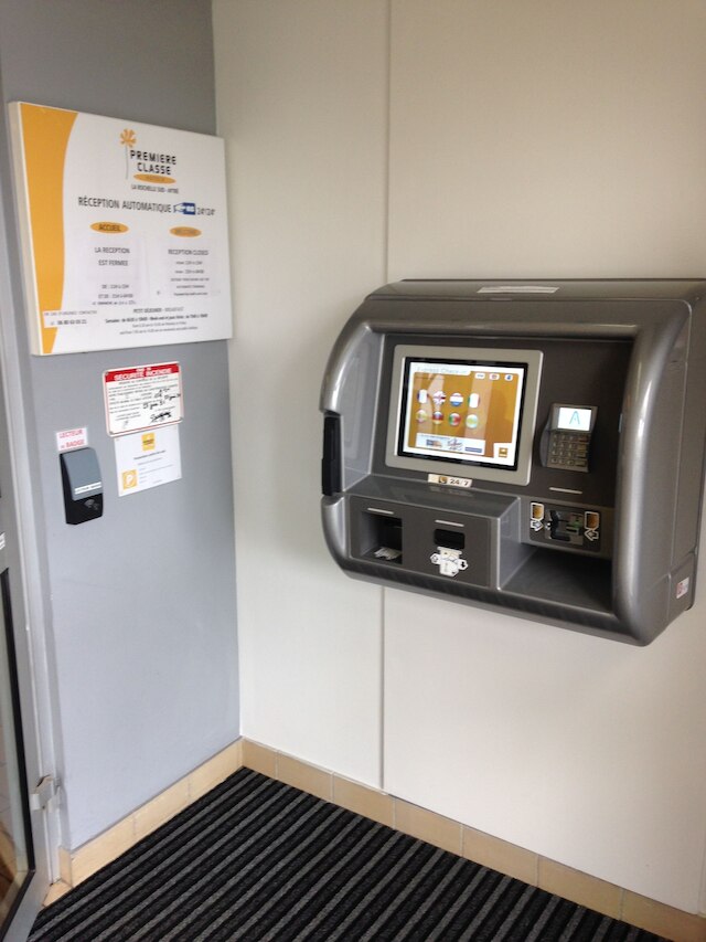 ホテル プリミエール クラス ラ ロシェル シュド - アイトル