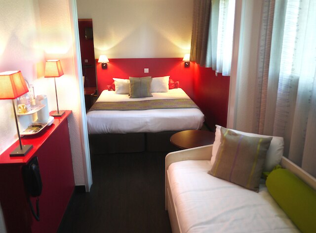 キリヤード ダイレクト レンヌ ウエスト