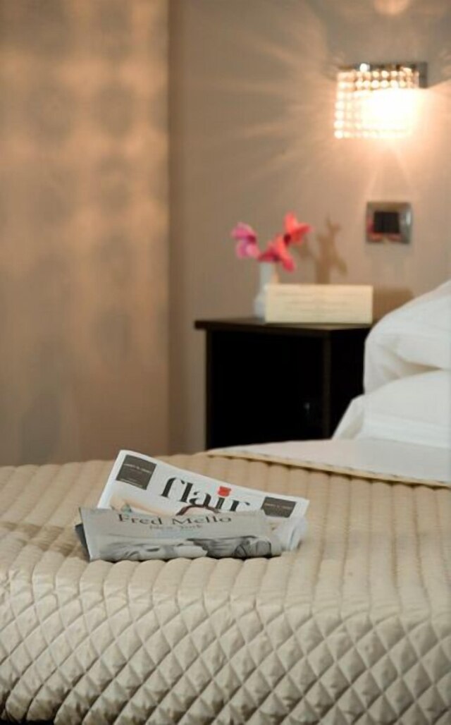 ホテル ブルーマン カセルタ