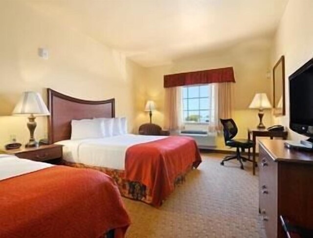 デイズ イン バイ ウィンダム エリス