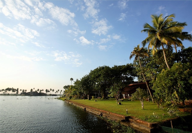 プンナマダ リゾーツ