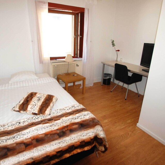 アベスタ スタッズホテル