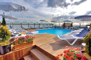 ホテル イスタンブール トレンド