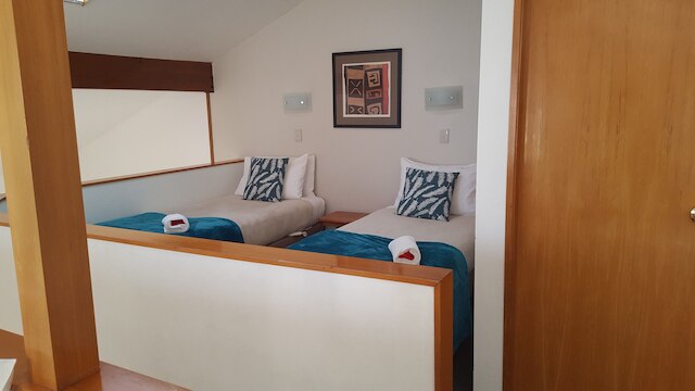 カスカード レイクフロント モーテル