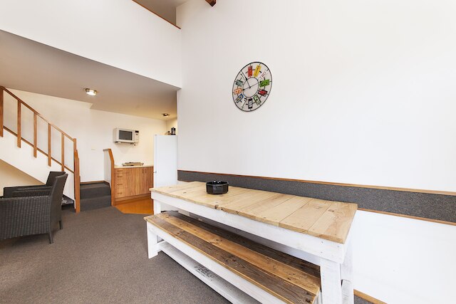 カスカード レイクフロント モーテル