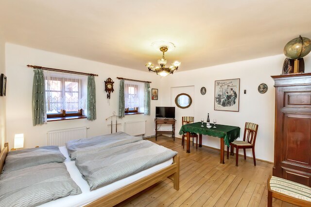 ペンション ノスタルジー - ミニホテル