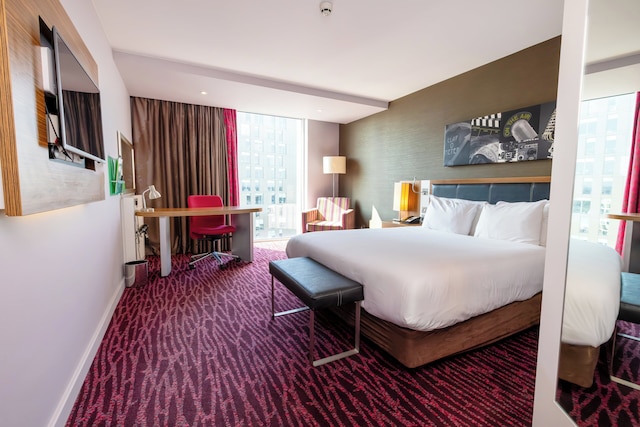 ホリデイ イン マンチェスター - メディア シティ UK by IHG