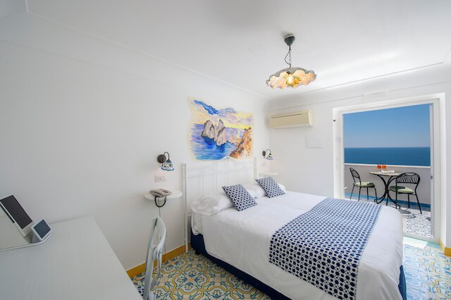 ロカンダ コスタ ディーバ