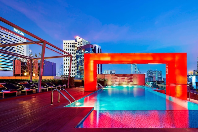 フォー ポイント バイ シェラトン バンコク スクンビット 15