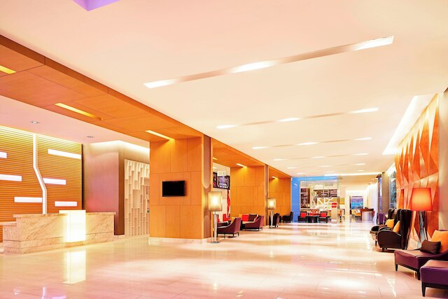 フォー ポイント バイ シェラトン バンコク スクンビット 15