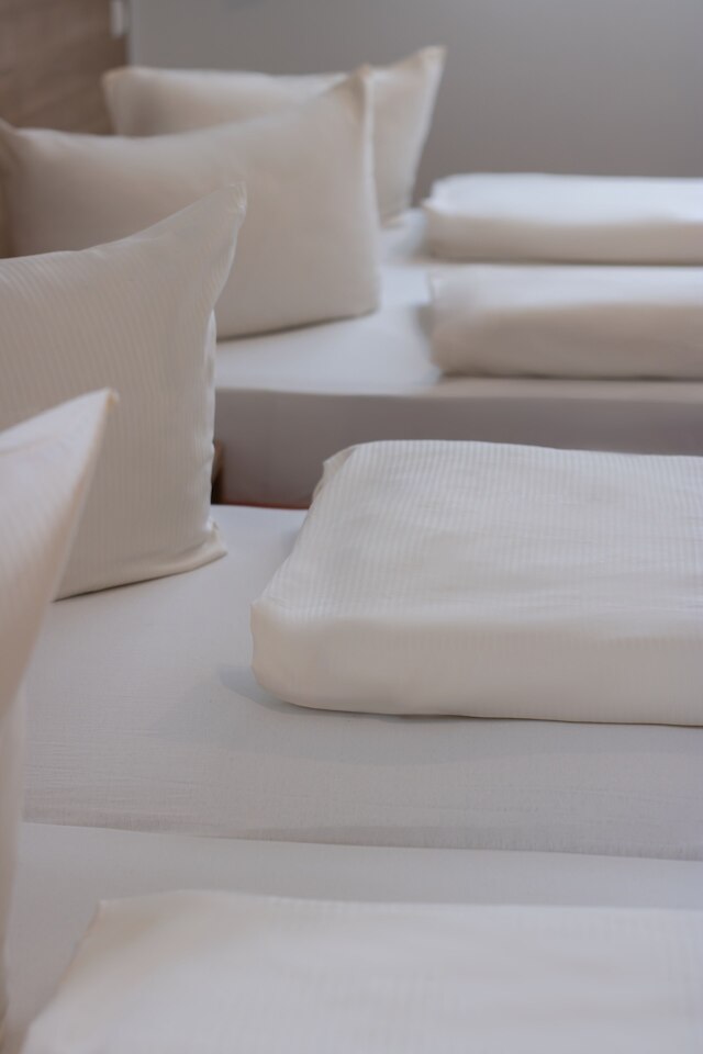 オランジュ ホテル ウント アパートメンツ