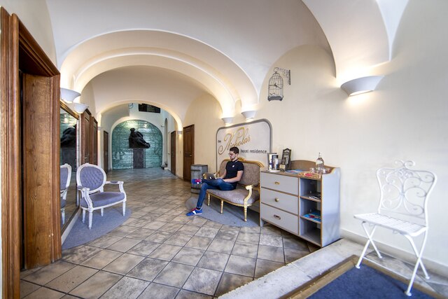 ミス ソフィーズ チャールズ ブリッジ