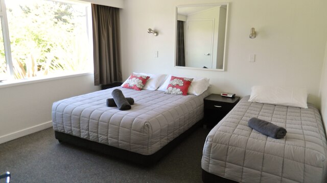 タウポ デブレッツ スパ リゾート