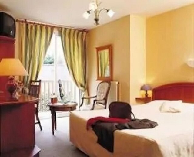 ホテル ル クロ シャンペル