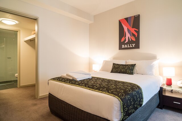 AKOM アット ドックランズ