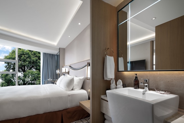 ミンシャン ラサ グランド ホテル (岷山拉薩大酒店)