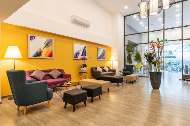 アヴァンティ ブティック