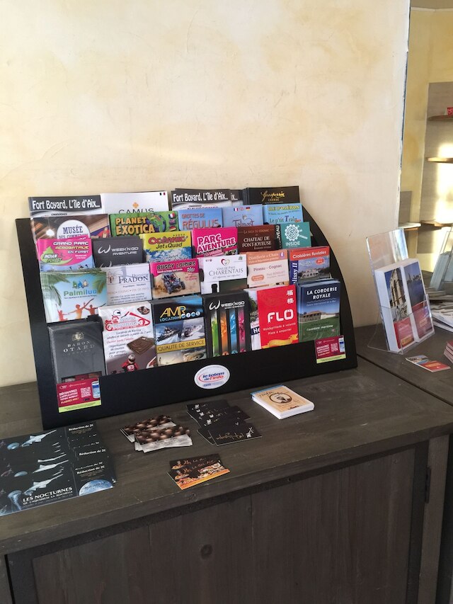 キリヤード ダイレクト ラ ロシェル シュッド アイトレ